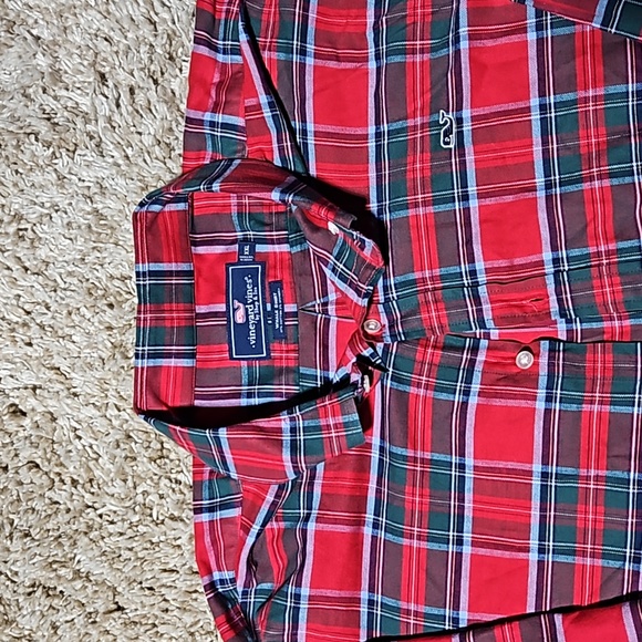 Vineyard Vines Shirt - Picture 2 of 2